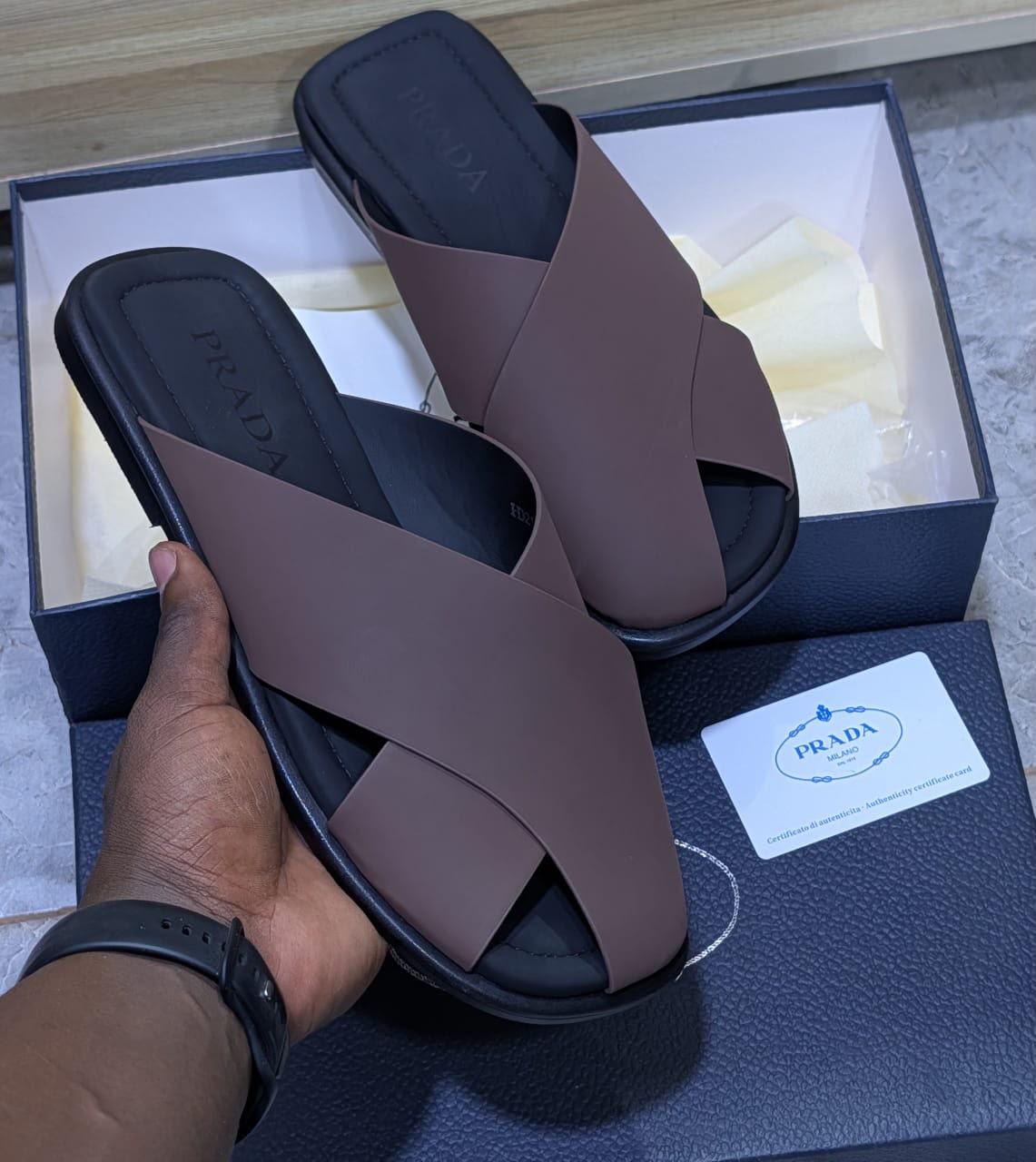 Criss cross sandals / 39 to 46 size